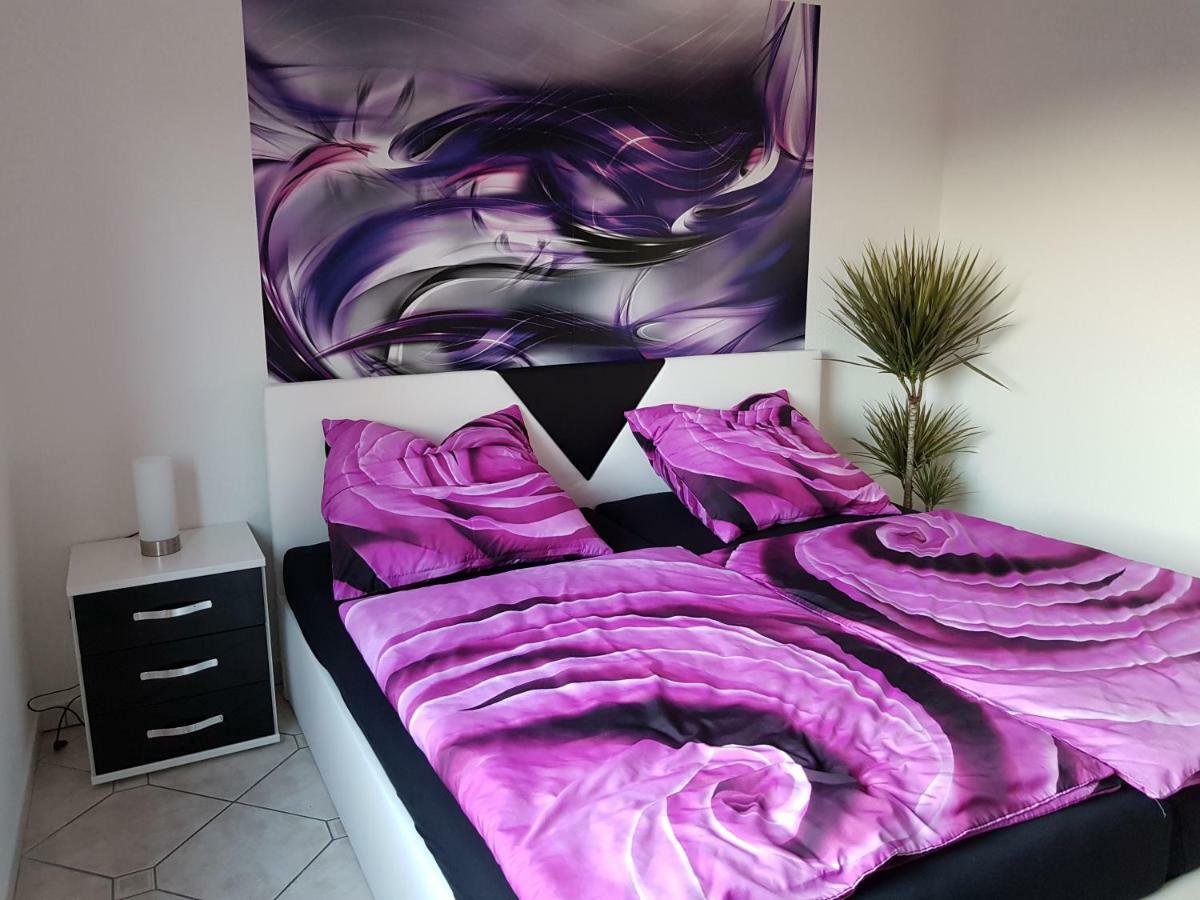 Ferienwohnung Tinas Beauty 네카어슈타이나흐 외부 사진