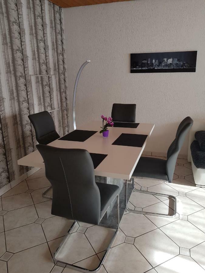 Ferienwohnung Tinas Beauty 네카어슈타이나흐 외부 사진