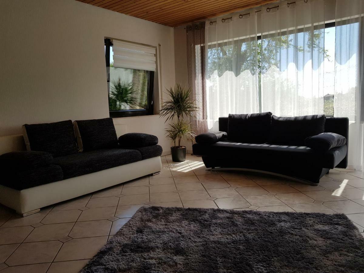 Ferienwohnung Tinas Beauty 네카어슈타이나흐 외부 사진
